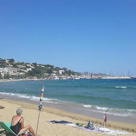 アパート Grand T2 Luxe Classe 4**** - Plein Sud Et Tres Calme Au Lavandou