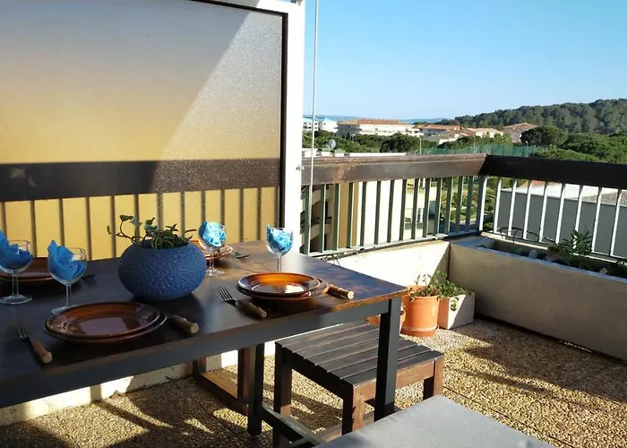 Grand T2 Luxe Classé 4**** - Plein Sud Et Très Calme Au Lavandou