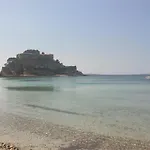 Grand T2 Classe 4 Etoiles - Plein Sud Et Tres Calme Au Lavandou Le Lavandou