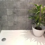 Grand T2 Classe 4 Etoiles - Plein Sud Et Tres Calme Au Lavandou Apartment *