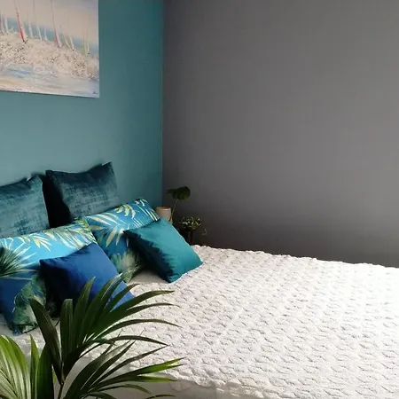 Апартаменты Grand T2 Classe 4 Etoiles - Plein Sud Et Tres Calme Au Lavandou