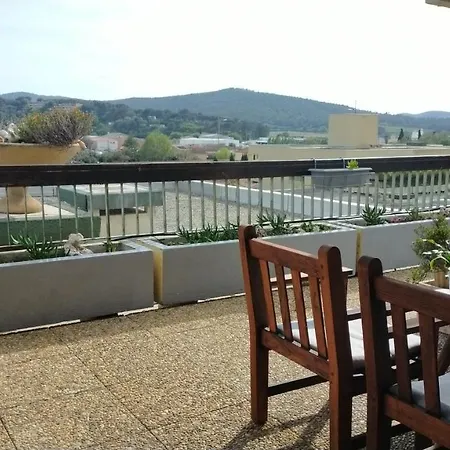 Grand T2 Classe 4 Etoiles - Plein Sud Et Tres Calme Au Lavandou Апартаменти *