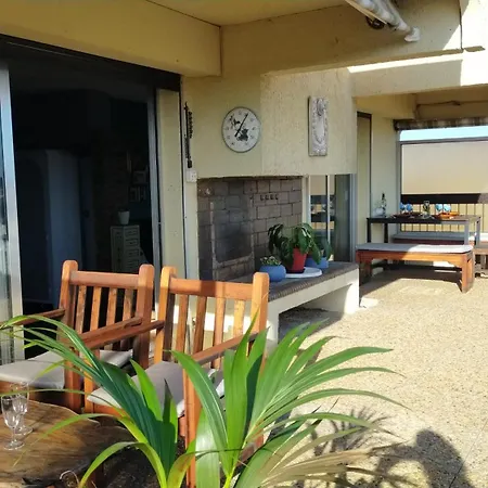 Grand T2 Classe 4 Etoiles - Plein Sud Et Tres Calme Au Lavandou Ле-Лаванду