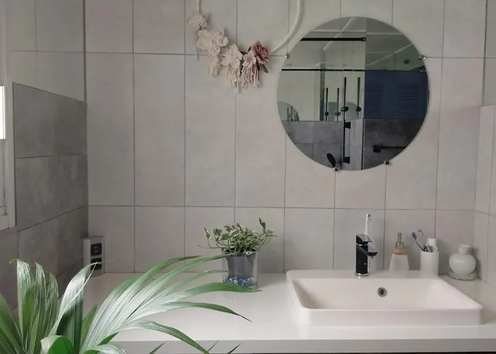 Grand T2 Luxe Classé 4**** - Plein Sud Et Très Calme Au Lavandou * Le Lavandou